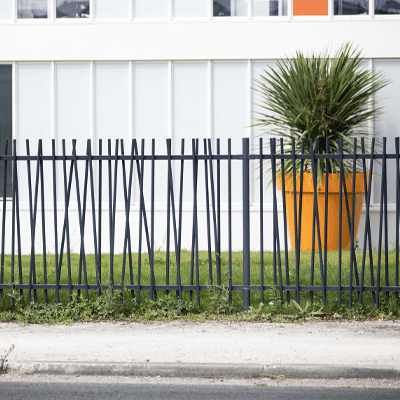 portillon barreaudé en acier galvanisé et plastifié, haute sécurité